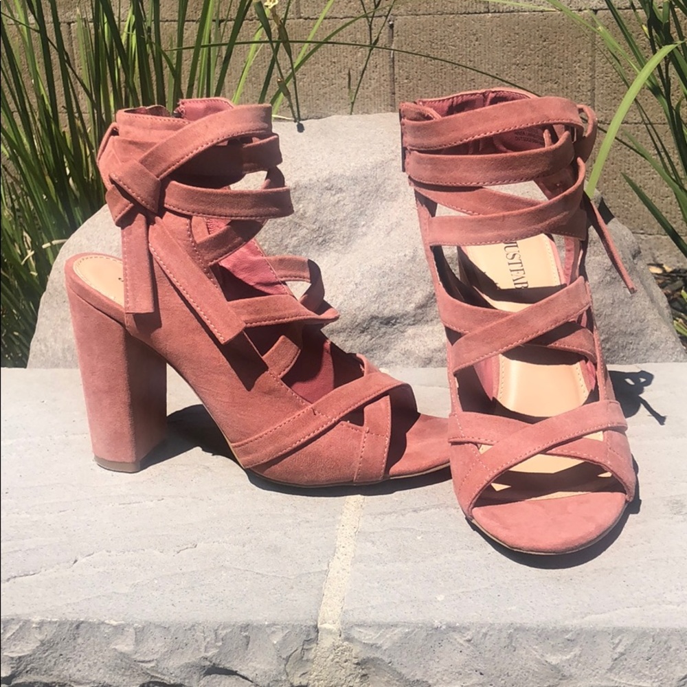 7.5 Womens Pink Just Fab Heels